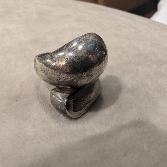 Vintage Silver modernist spiralling amphora Dome Ring approx Size 6 - Picture 5 of 16